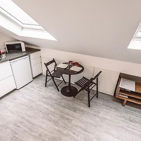 Le Coquet Logement Climatise Face A La Cathedrale - 3G Reims Eksteriør billede