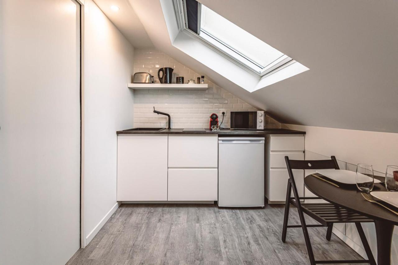 Le Coquet Logement Climatise Face A La Cathedrale - 3G Reims Eksteriør billede
