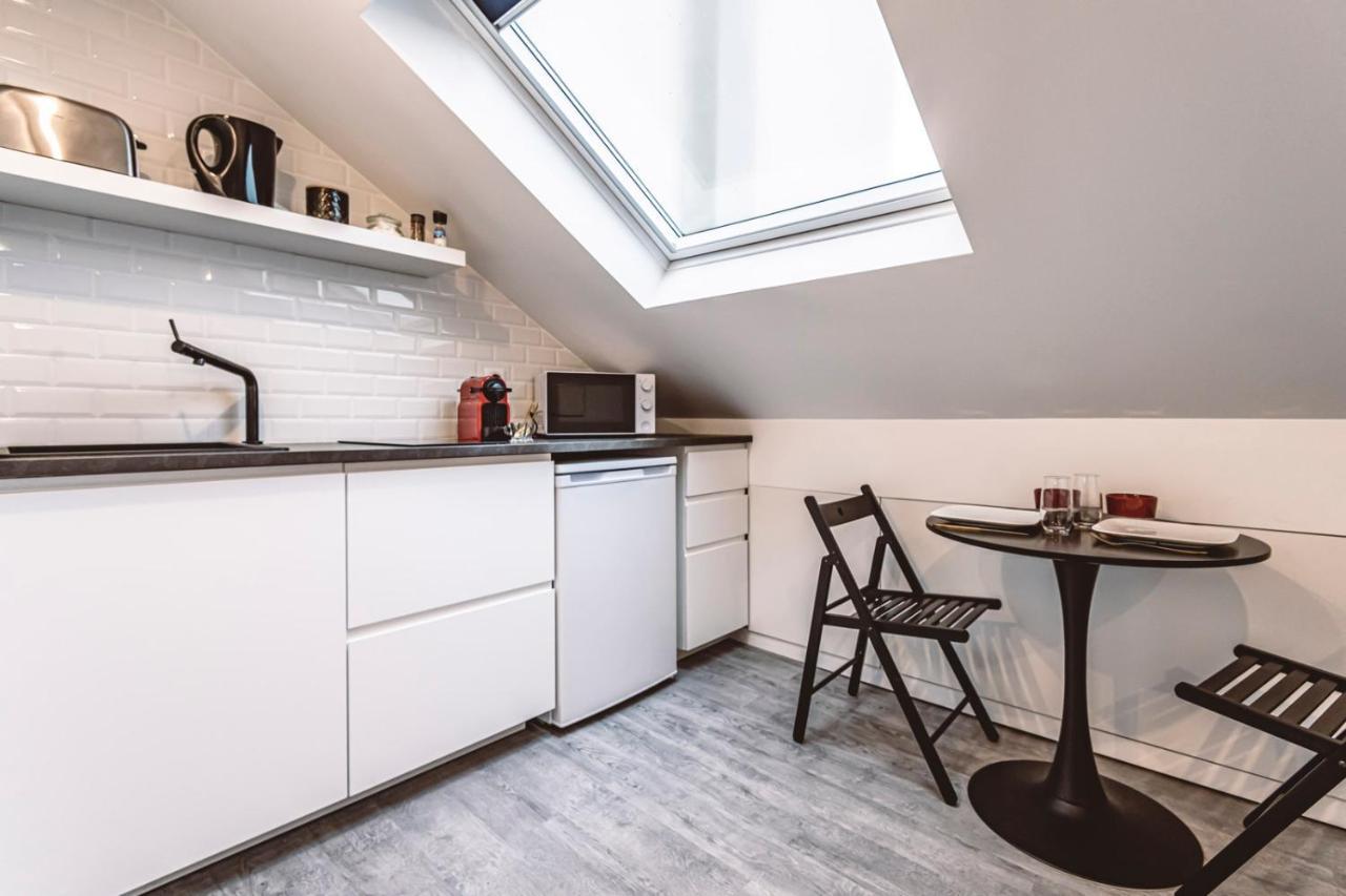 Le Coquet Logement Climatise Face A La Cathedrale - 3G Reims Eksteriør billede